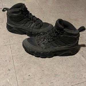 Mens Jordan 9 Retro Sneaker boots
